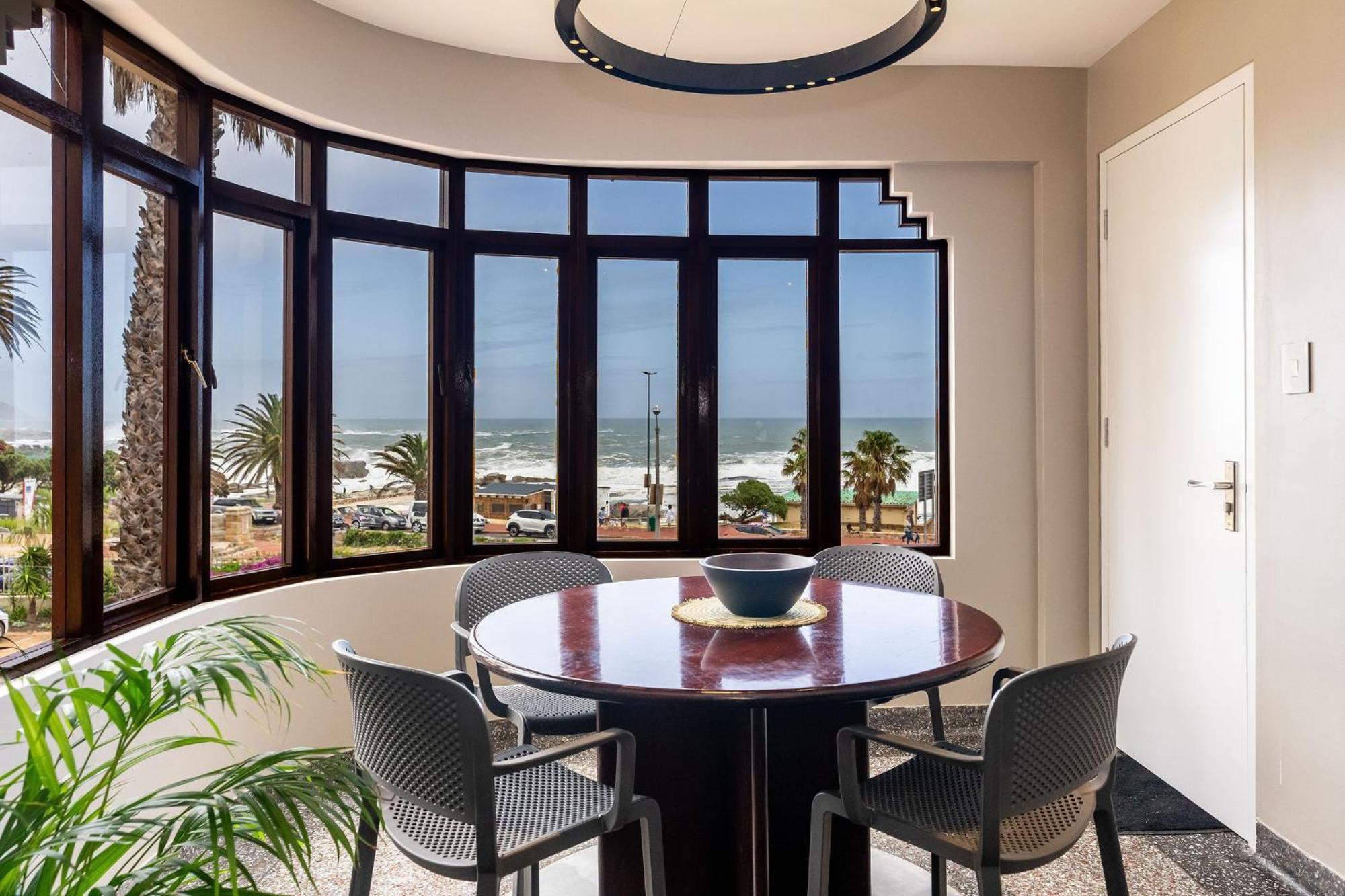 Camps Bay Village - Studios And Apartments Cape Town Exterior foto