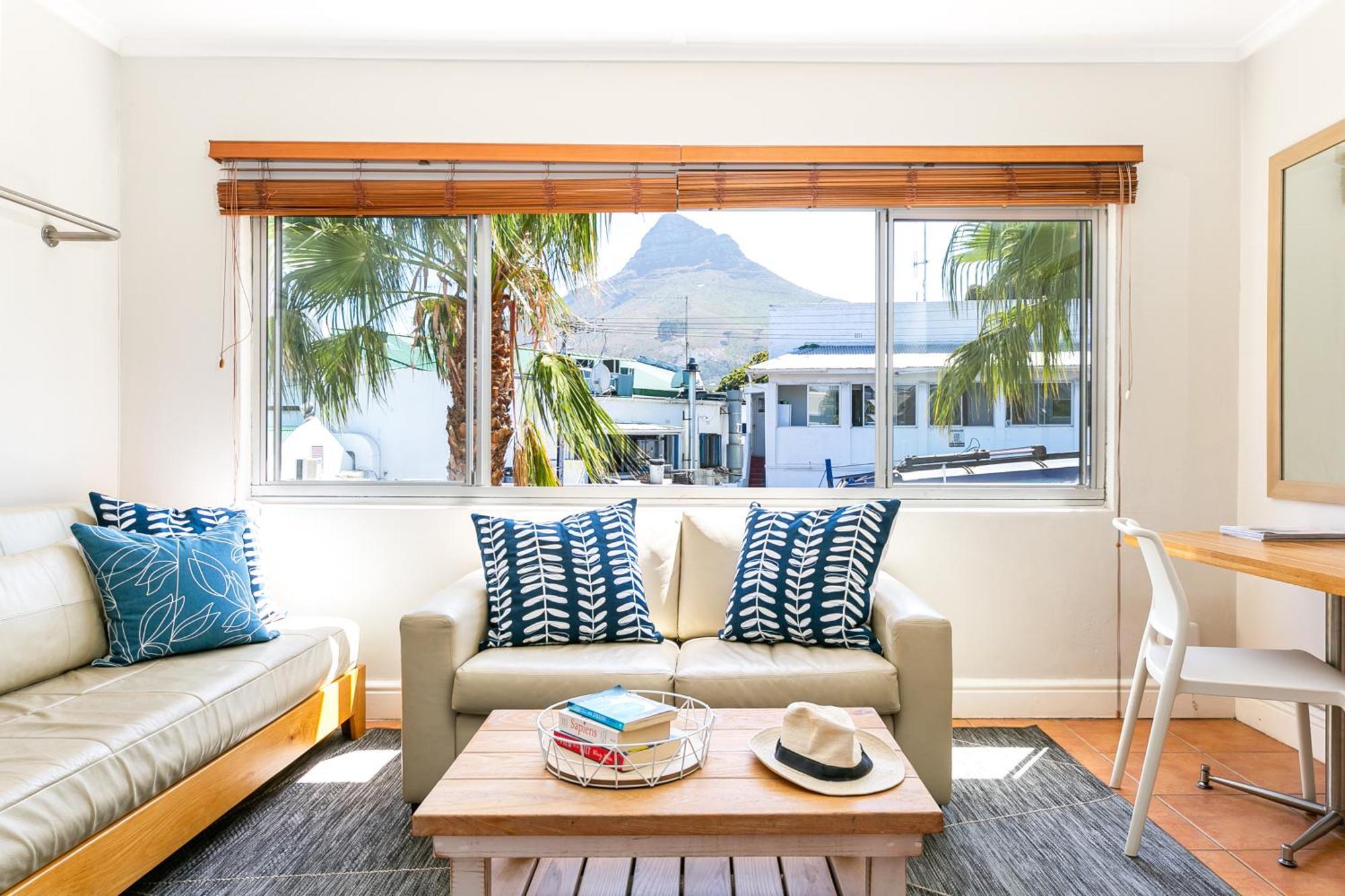 Camps Bay Village - Studios And Apartments Cape Town Exterior foto