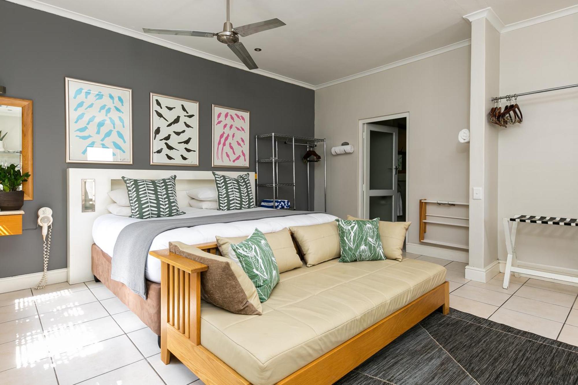 Camps Bay Village - Studios And Apartments Cape Town Exterior foto