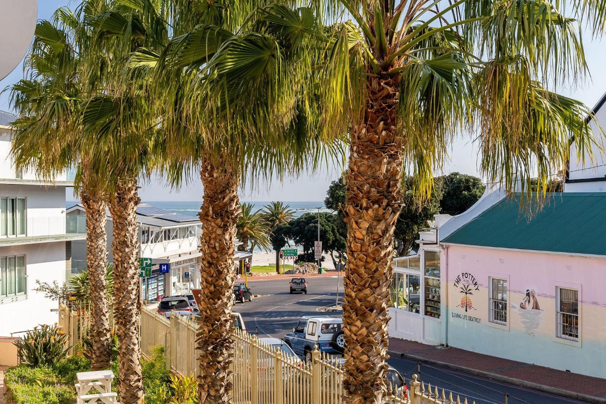 Camps Bay Village - Studios And Apartments Cape Town Exterior foto