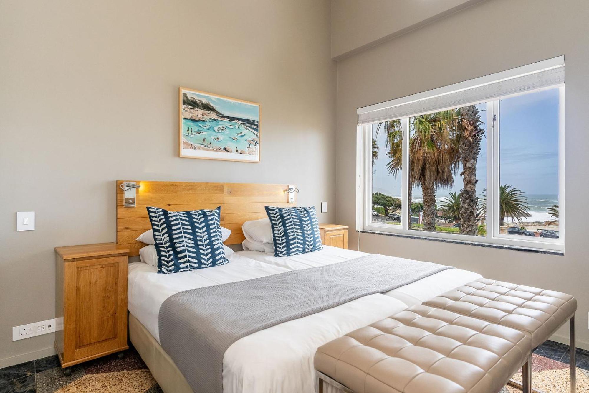 Camps Bay Village - Studios And Apartments Cape Town Cameră foto