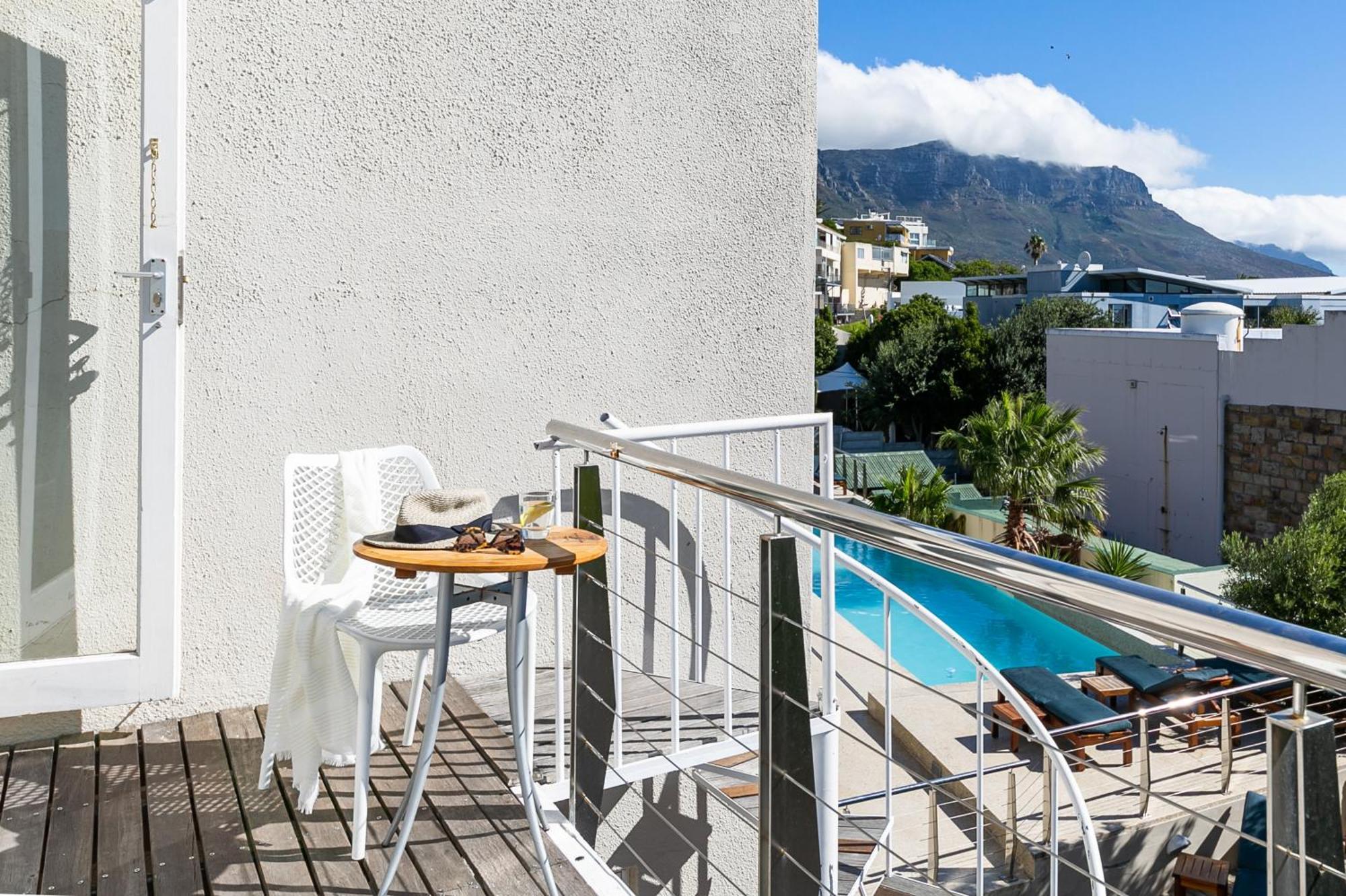 Camps Bay Village - Studios And Apartments Cape Town Exterior foto